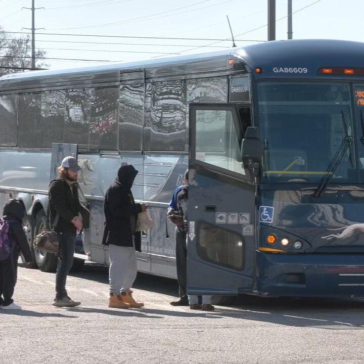 GREYHOUND STOP IN WEST LOUISVILLE - 3-19-2024  (3).jpeg